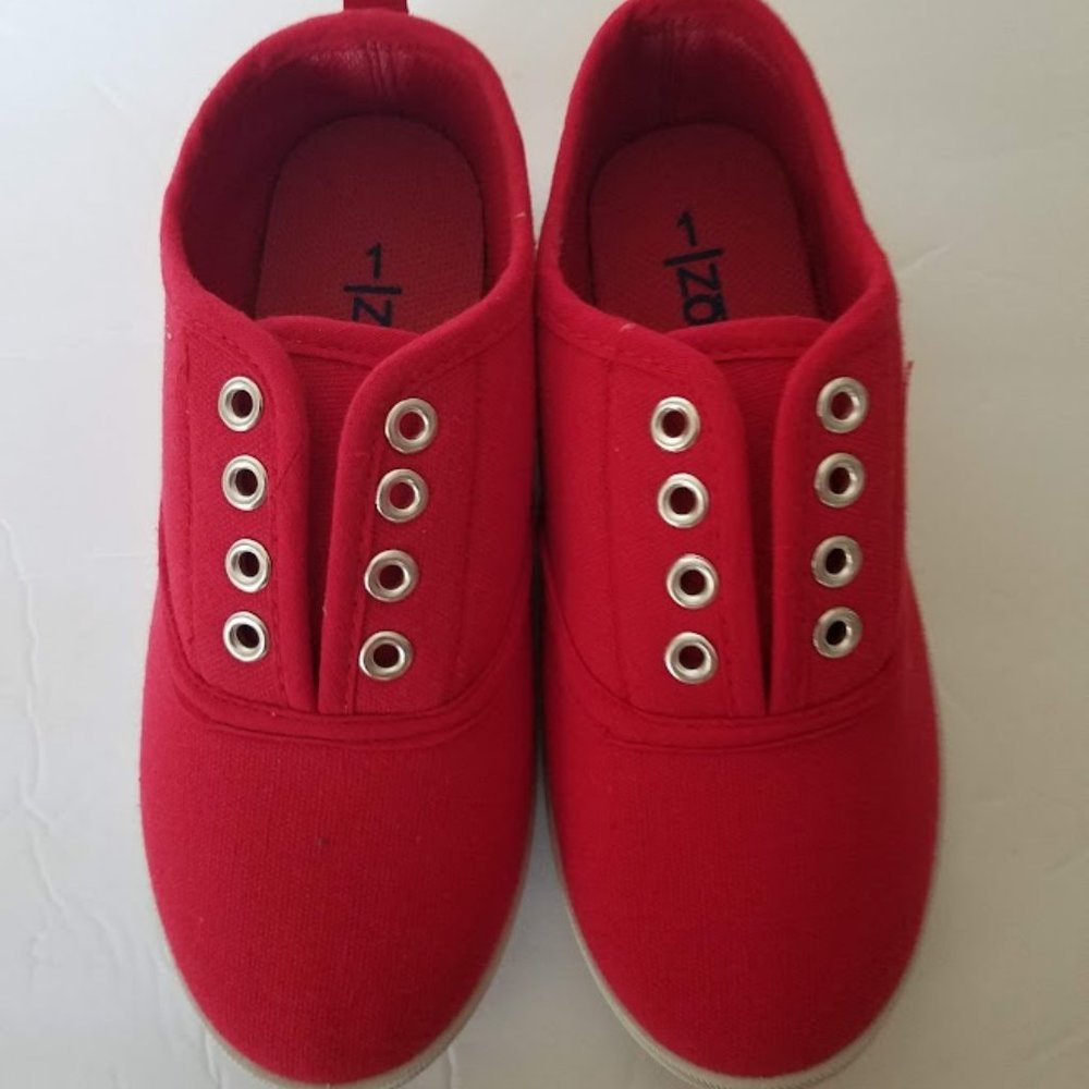 Zoogs Girls Casual Shoes Red Canvas Slip On Flat Sneakers Size 1 New
